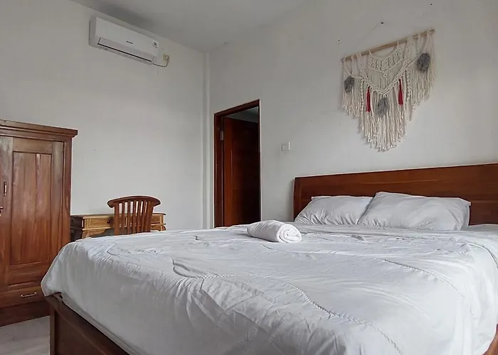 Guest house The East Land
